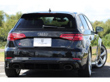 RS3スポーツバック 2.5 4WD RSデザインPKG/B&O