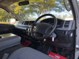 格安中古車専門店として15年営業しております。