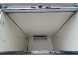 中古車に保証を付ける事は自信のある車両を仕入れ販売する事、 粗悪なエンジン・ミッションの車両を販売しない事、 整備点検をしっかりする事です。 当店とお客様の信用!