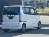 徹底した内装クリーニング!!リンスクリーナーによるシート丸ごとクリーニング♪強力エアーを使いシートの奥のホコリもたたきだし、室内を徹底に除菌します!!