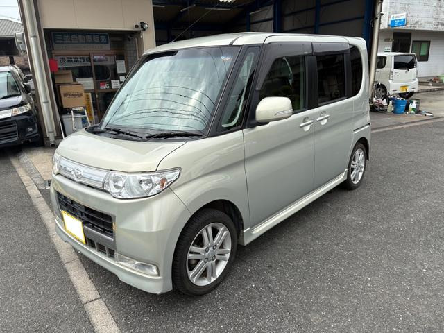 ダイハツ タントカスタム 