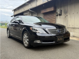 LS 600hL 4WD サンルーフ パワートランク