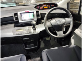 軽自動車から輸入車まで幅広く取り扱っております!少し求めている車と違う・・・となってもお電話頂けたら、お客様の要望に近づけるようご提案させてください♪
