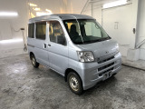 お車と一緒に新品タイヤ(ホイール付き)をご希望の方にはお得な価格にてご提供しております。常時在庫がありますので、いつでもご確認いただけます。