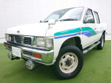 ダットサン  4WD 5速MT