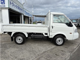 1800cc 0.85t 4WD 平ボディ ワイドロー パワーウインドウ ガソリン 走行18000K 3人乗り 5速 5MT 積載850Kg 内外装仕上げ済み