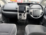 ヴォクシー 2.0 トランスX 4WD 車中泊しよう車 5人乗り4ナンバーも可