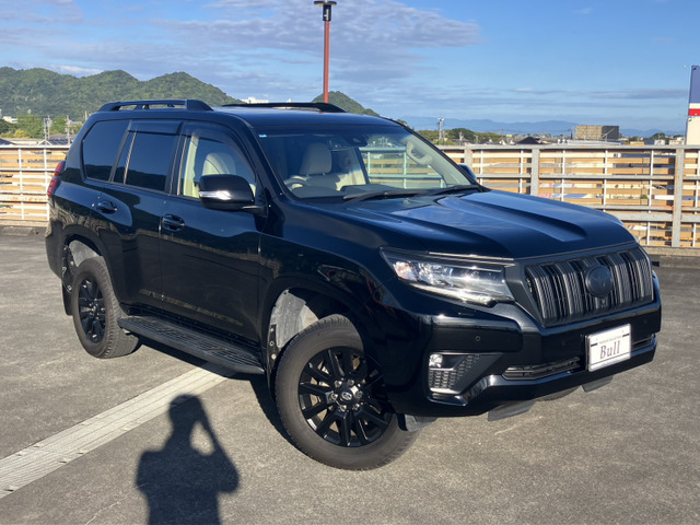 ランドクルーザープラド 2.7 TX Lパッケージ マットブラック エディション 4WD 