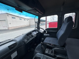 運転席(使用感少なめで綺麗な状態)