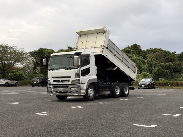 スーパーグレート ダンプ 積載量9200KG 荷台新明和 7MT
