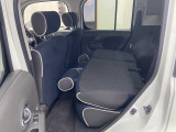 【自社整備工場完備】 自社整備工場を完備しており、納車前は徹底整備後お渡しとなります。自社工場だからこそ時間をかけれる。自社工場だからこそきめ細かい整備を。自社工場だからこそ出来る事があります。