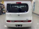 【雨の日も大丈夫】 雨の日や夜に中古車は選びにくいですよね。でも当店なら安心。電話予約を頂ければ明るい屋根下へ移動しておきます。じっくりご覧いただけますヨ(^^)v