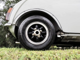 10インチMINILITEホイールにダンロップ165/70R10タイヤを組み合わせる