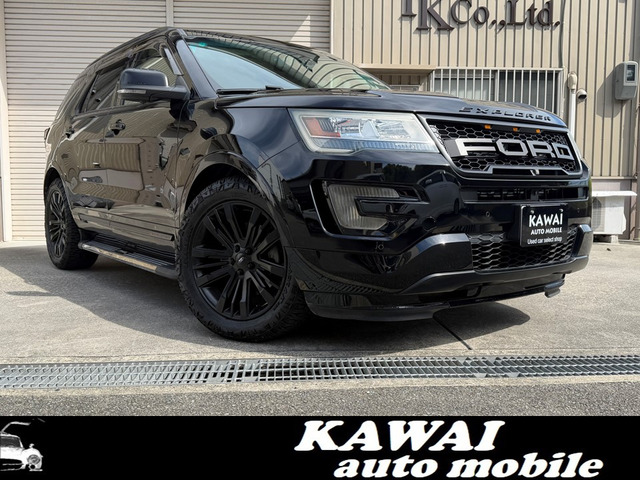 エクスプローラー タイタニアム 4WD 