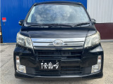 ムーヴカスタムなので見た目もキマッテいてかっこいいです。フロントバンパーは傷は多めなのでそこが気になる部分になります。板金塗装や中古への交換もお気軽にご相談ください。