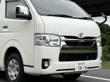 フロントまわりもじっくり見ましたがなかなかきれいです!ボンネットは飛び石もなくぴかぴかです。光沢も出ていますよ!というか光沢出るまで磨きまくったんですけどね。