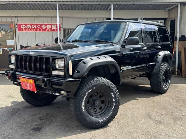 チェロキー リミテッド 4WD リフトアップ オーバーフェンダー