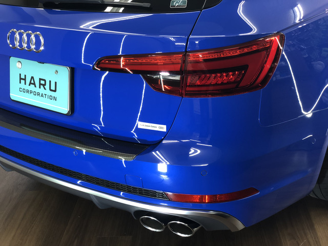 アウディ S4アバント 3.0 4WD ノガロブルー/13台限定生産車/B&O の中古