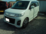 AZ-ワゴン  カスタムスタイル XT 4WD