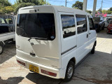 NV100クリッパー  5ドアバン