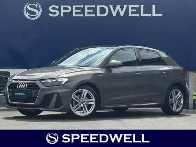 A1スポーツバック 35 TFSI Sライン コントラストルーフ ワイヤレスチャージ
