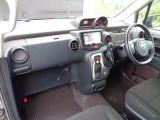 スペイド 1.5 G 4WD 
