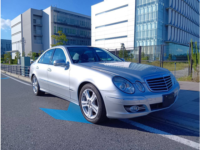 Eクラス E350 アバンギャルド 1オナ・全ヤナセ記録簿・車検2年付き