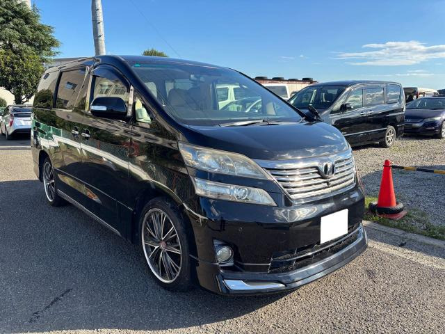 トヨタ ヴェルファイア 