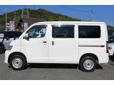 ☆★走行テスト済み☆★ 入庫時に走行チェックを実施し、足回りやブレーキの状態もしっかりと把握した上で販売しております。驚きの品質と価格を是非、ご自身の目でお確かめください♪ご試乗予約も受付中です☆