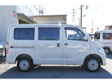 ☆★国家資格整備士在籍☆★ 整備のプロが常駐し、納車前点検からアフターフォローまで万全の体制を整えております!お車に関するお悩みや疑問点などがあれば、専門知識を持ったスタッフが丁寧にお答えします♪