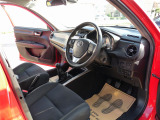 内外装クリーニング済みのお車です。入庫時に磨き作業を行い艶やかなスーパーレッドV(3P0)になります。
