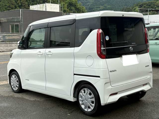 日産 ルークス X 助手席スライドアップシート 純正9インチメモリーナビ