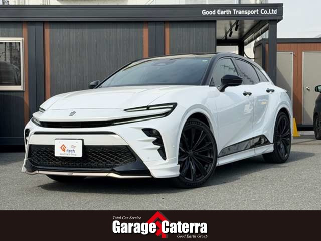 クラウンスポーツ  Z E-Four 4WD