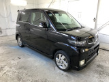 お車と一緒に新品タイヤ(ホイール付き)をご希望の方にはお得な価格にてご提供しております。常時在庫がありますので、いつでもご確認いただけます。