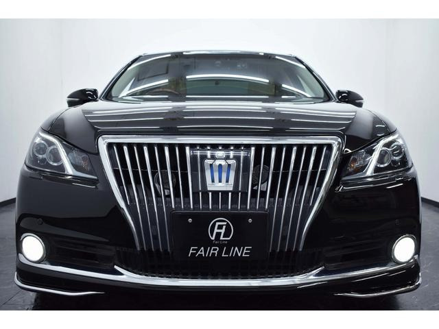 トヨタ クラウンマジェスタ 3.5 Fバージョン 本革 新品モデリスタ仕様