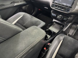 【展示車両について】 低価格を実現するため、微細な傷などは修理せずに展示している場合がございます。できるだけご説明させて頂くようにしておりますが、ご不安な方はスタッフまでお尋ねください。