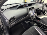 【全国納車OK】 現車をご覧になれないお客様でも、安心してお車をご購入いただける環境を整えております。 色々な角度から撮影したたくさんの画像など豊富な資料送りいたしております。