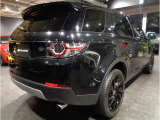 ディスカバリースポーツ  2.0ターボエンジン9速パドルS4WD白