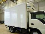荷台内寸:305&times;172&times;178(181) 床ステンレス/プラスチックすのこ付(3cm) 左サイドスライドドア ラッシングレール1段(77cm) 水抜き穴2個 荷室LED灯2個 -5度設定 -2.5度確認
