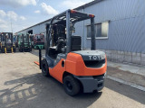 トヨタL&F エンジンフォークリフト 20205