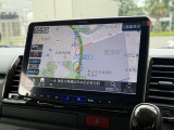 さあそして、この車の目玉。アルパイン11型ナビ!ハイエースといえばコレですよね。デカくてマジでカッコいい。新品で搭載しております!!