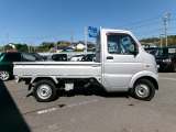 自動車保険ご相談ください!三井住友、あいおいニッセイ同和代理店☆見積もりします。保険担当が万が一の場合連携を取って敏速に対応します。代車、レンタカーもご用意しますのでご安心ください。