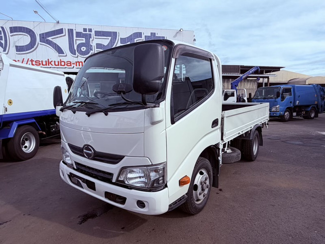 デュトロ 平ボディー積載2000kg