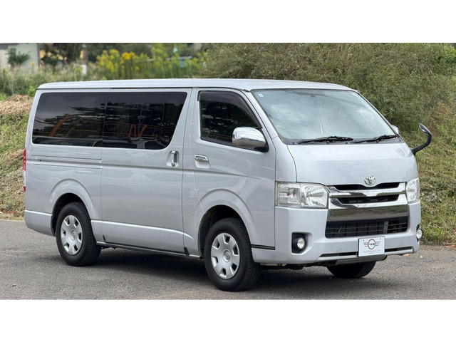ハイエースバン 3.0 スーパーGL ロング ディーゼル 4WD ETC/CD一体型オーディオ