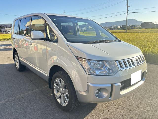 デリカD:5 2.2 D パワーパッケージ 4WD ディーゼル 両側パワスラ バックモニター