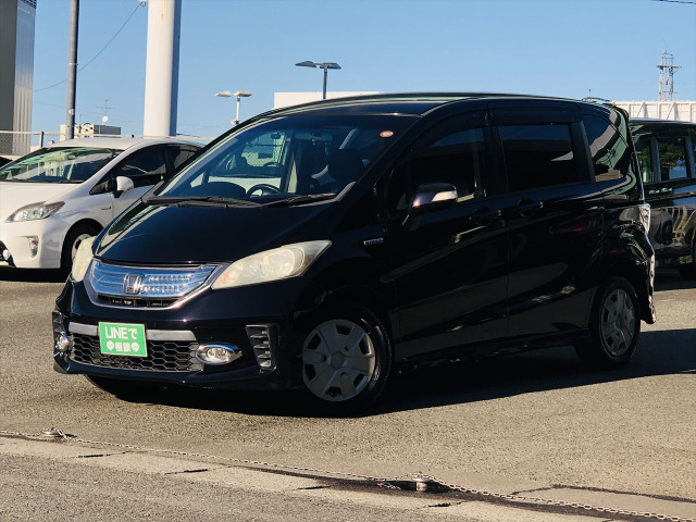 フリードハイブリッド 1.5 Hybrid・ジャストセレクション