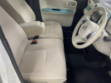 【展示車両について】 低価格を実現するため、微細な傷などは修理せずに展示している場合がございます。できるだけご説明させて頂くようにしておりますが、ご不安な方はスタッフまでお尋ねください。