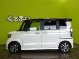 N-BOXカスタム ターボ ブラック スタイル 【ホンダセンシング★届出済未使用車】