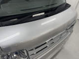 【雨の日も大丈夫】 雨の日や夜に中古車は選びにくいですよね。でも当店なら安心。電話予約を頂ければ明るい屋根下へ移動しておきます。じっくりご覧いただけますヨ(^^)v
