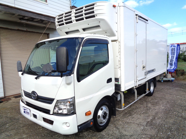 デュトロ 冷蔵冷凍車 平成27年デュトロワイド冷凍車